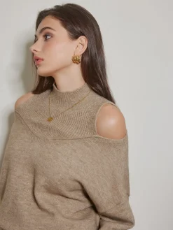 2 in 1 Cutout Shift Sweater