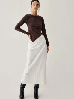 Asymmetric Hem Piping Long Sleeve Top