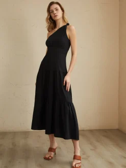 Asymmetric Shoulder Knotted Midi Dress