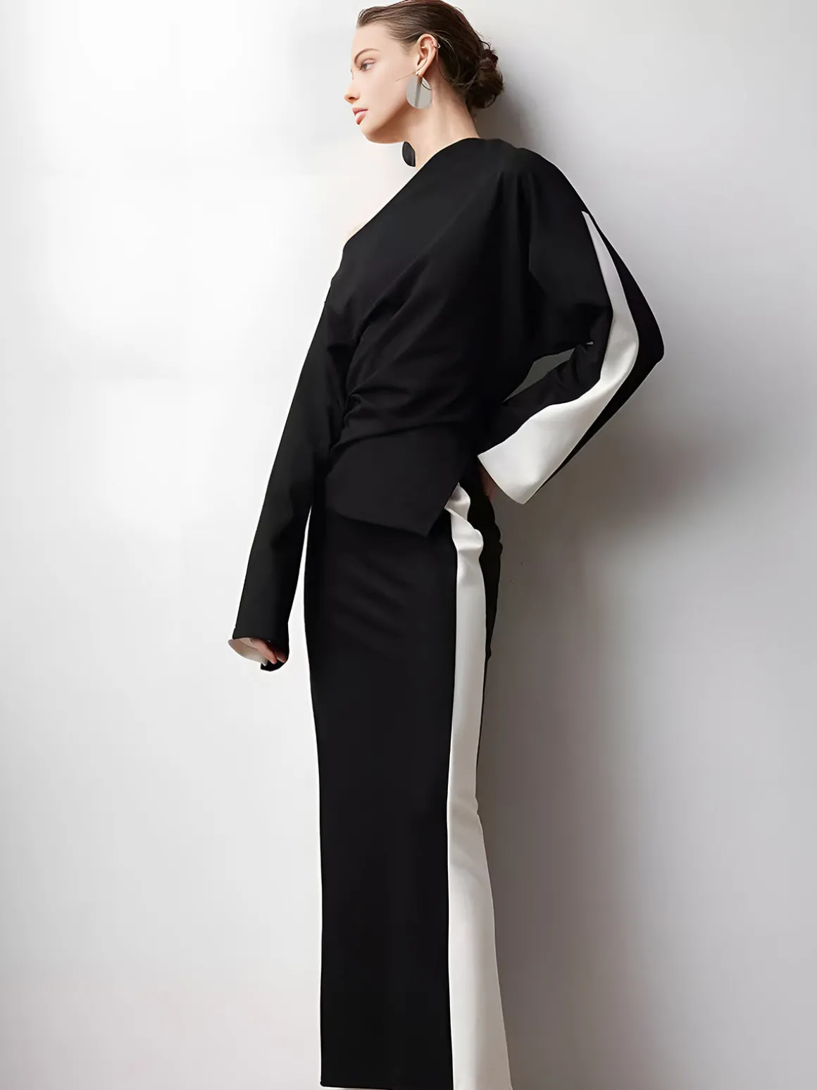Asymmetrical Color Block Jersey Blouse