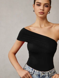 Asymmetrical One Shoulder T-Shirt