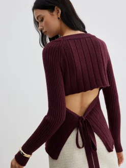 Backless Slim Tie Knit Top