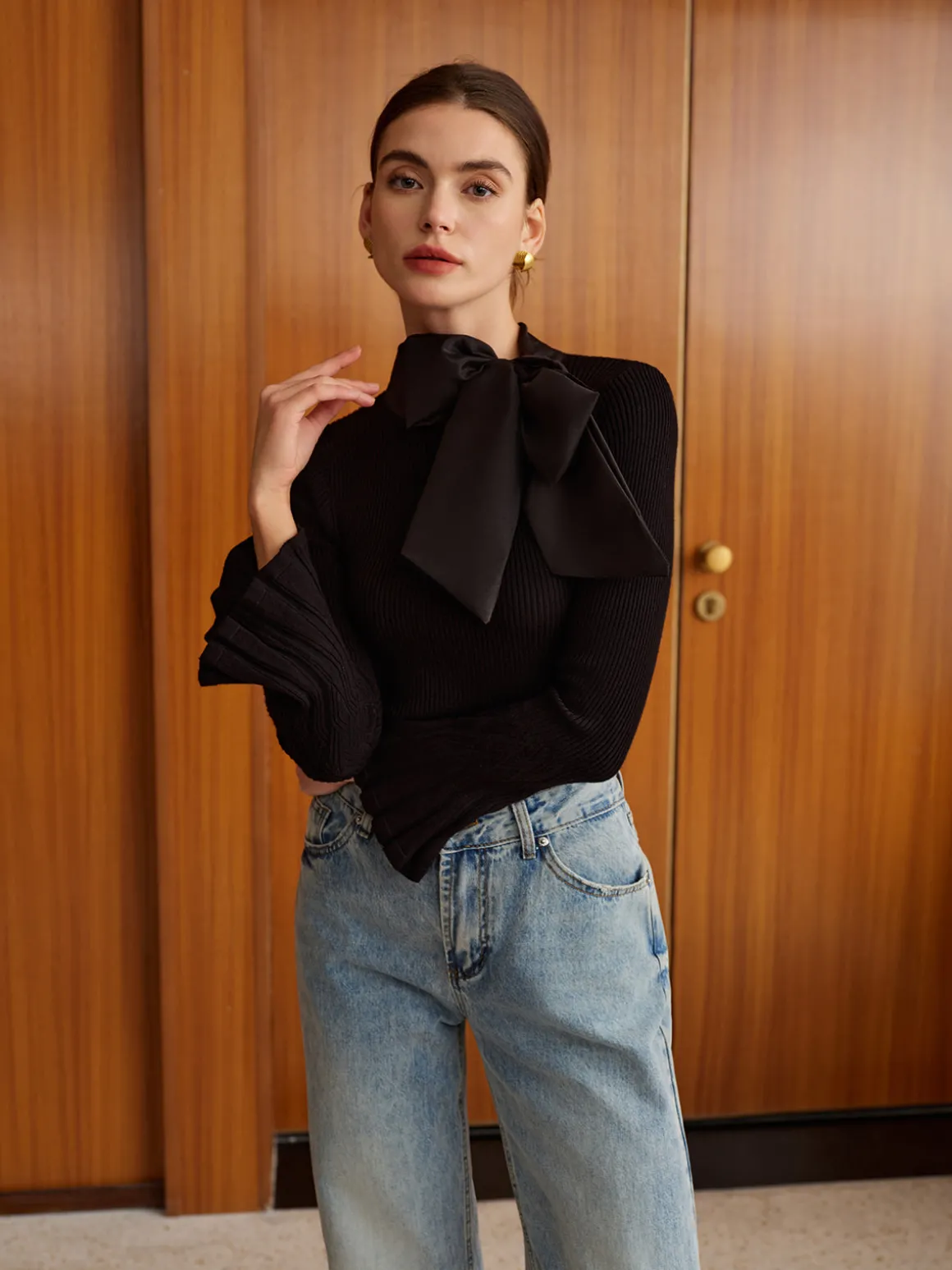 Bow Decor Bell Sleeve Knit Top