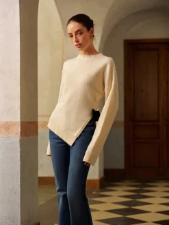 Bow-Decor High Stretch Slit Sweater