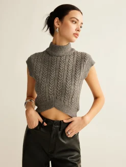 Cable-Knit Mock Neck Crop Sweater Vest
