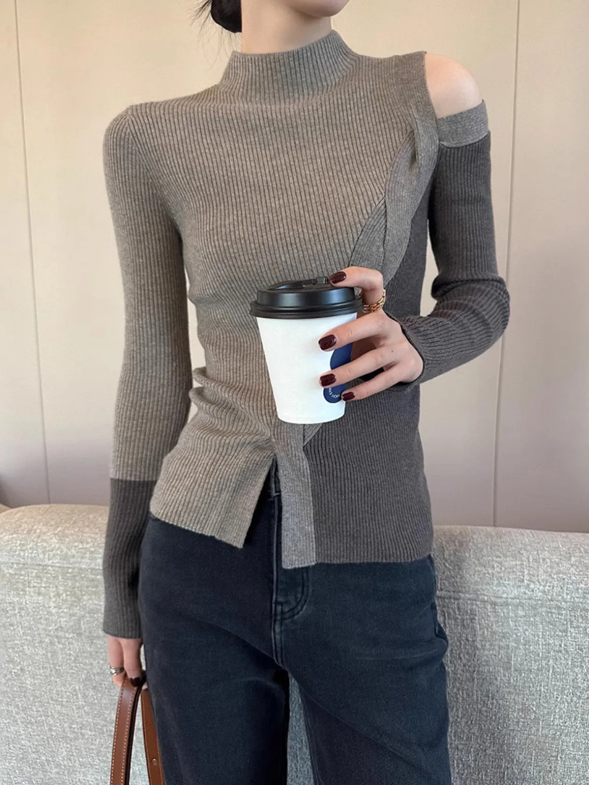 Casual Color Block Cutout Knit Top