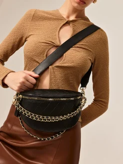 Chain Decor Zipper Shoulder Bag