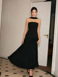 Choker Design Pleated Panel Dress
