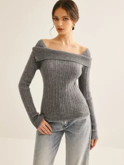 Cold Shoulder Ribbed Slim Sweater
