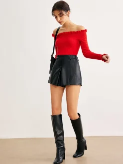 Cold-Shoulder Lettuce Trim Blouse