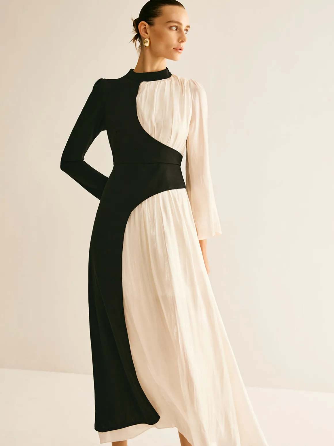 Color Block Drawstring Dress