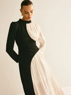 Color Block Drawstring Dress