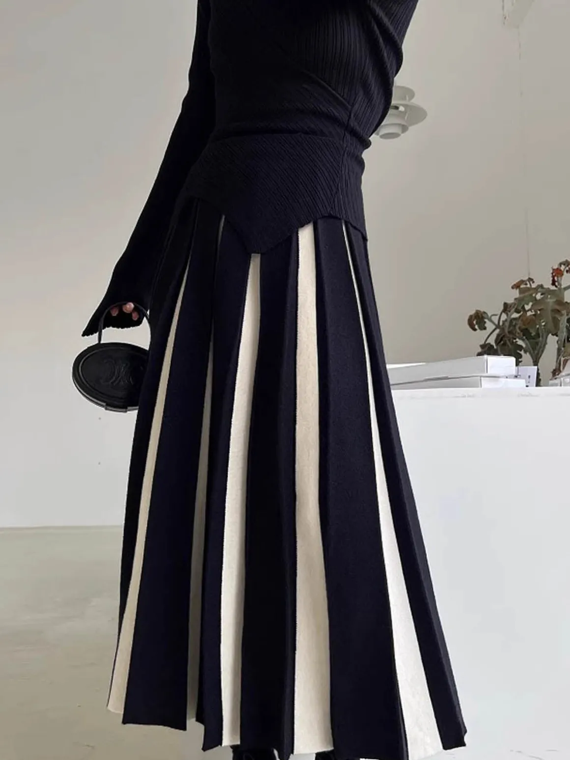 Color Block Knit Midi Skirt