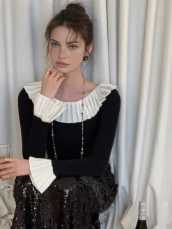 Color Block Pleated Knit Top