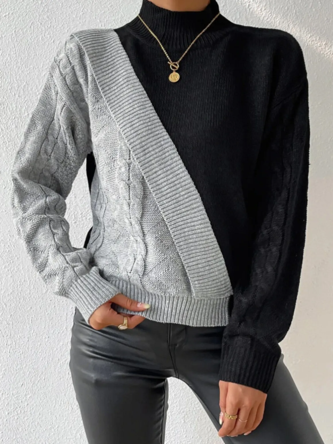 Color Block Pullover Sweater