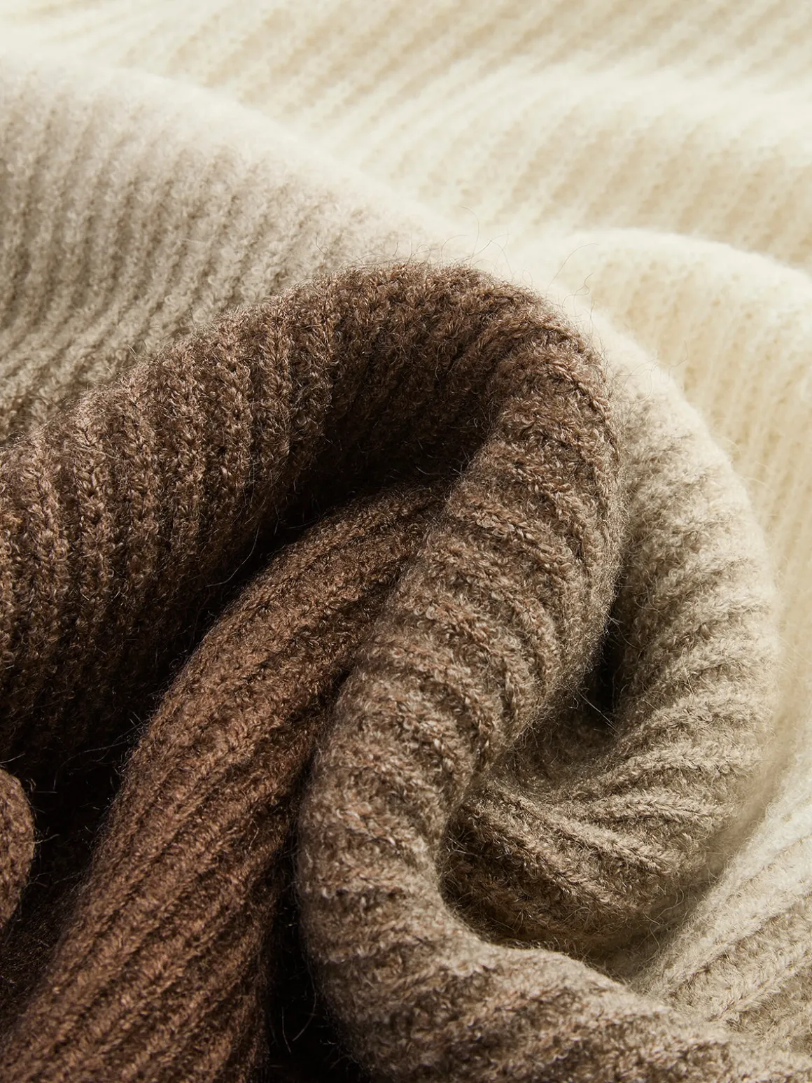 Color Block Ribbed Sweater