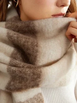 Color Block Striped Tassel Scarf