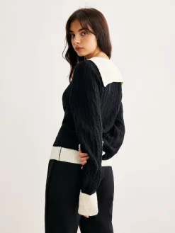 Color Block V-Neck Twist Sweater