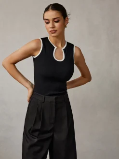 Contrast Binding Keyhole Neckline Tank Top