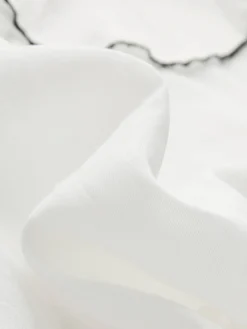 Contrast Binding Ruffle Thin Blouse