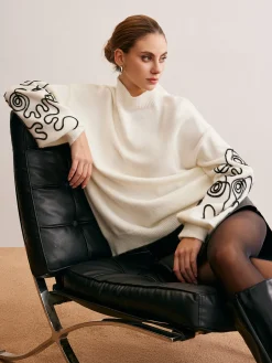 Contrast Curve Shift Sweater