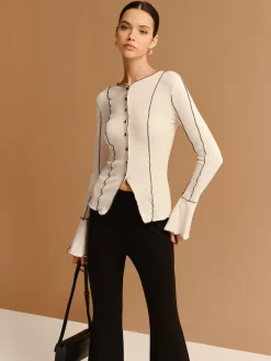 Contrast Lettuce Trim Button Slit Top