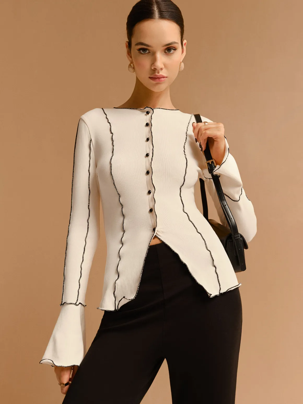Contrast Lettuce Trim Button Slit Top