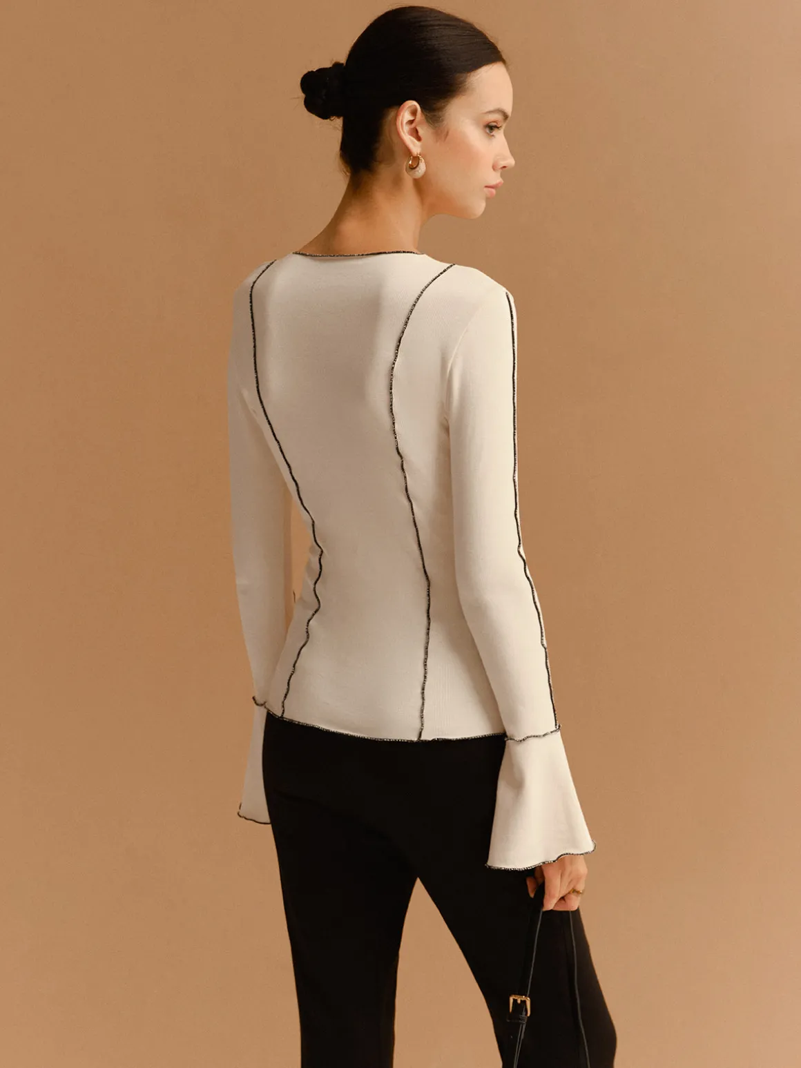 Contrast Lettuce Trim Button Slit Top