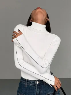 Contrast Piping Turtleneck Sweater