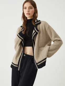 Contrast Trim Knit Cardigan