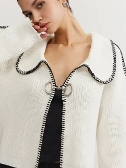 Contrast Trim Magnet Closure Knit Top