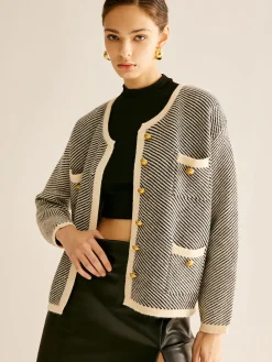 Contrast Trim Pockets Knit Outerwear
