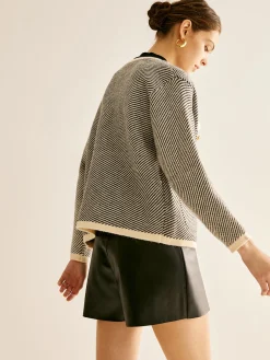 Contrast Trim Pockets Knit Outerwear