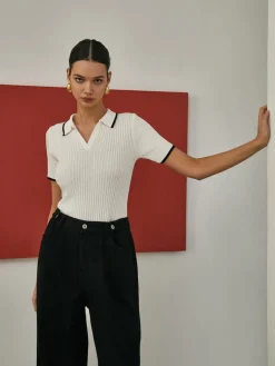 Contrast Trim Short Sleeve Knit Top