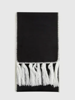 Contrast Trim Tassel Scarf