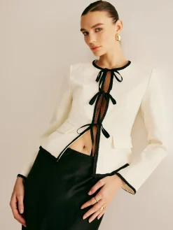 Contrast Trim Tie Front Blazer