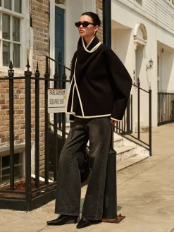 Contrast Trim Wool Coat With Scarf