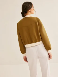 Crew Neck Contrast Trim Button Jacket