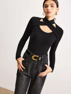 Criss Cross Neck Ribbed Top