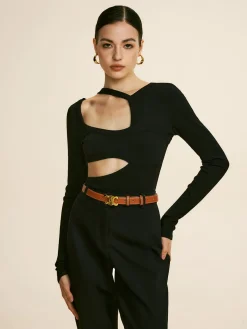 Cutout Piping Plain T-Shirt