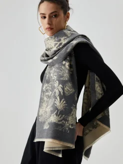 Double Face Jacquard Tassel Scarf