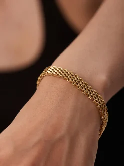 Effortless Bracelet