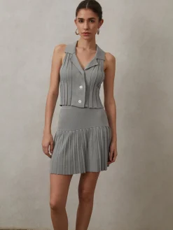 Effortlessly Pleated Sleeveless Sweater Vest
