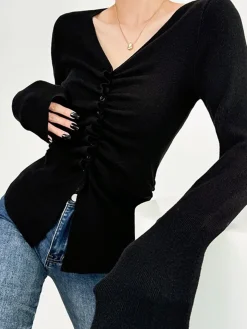 Elegant Button Pleated Knit Top