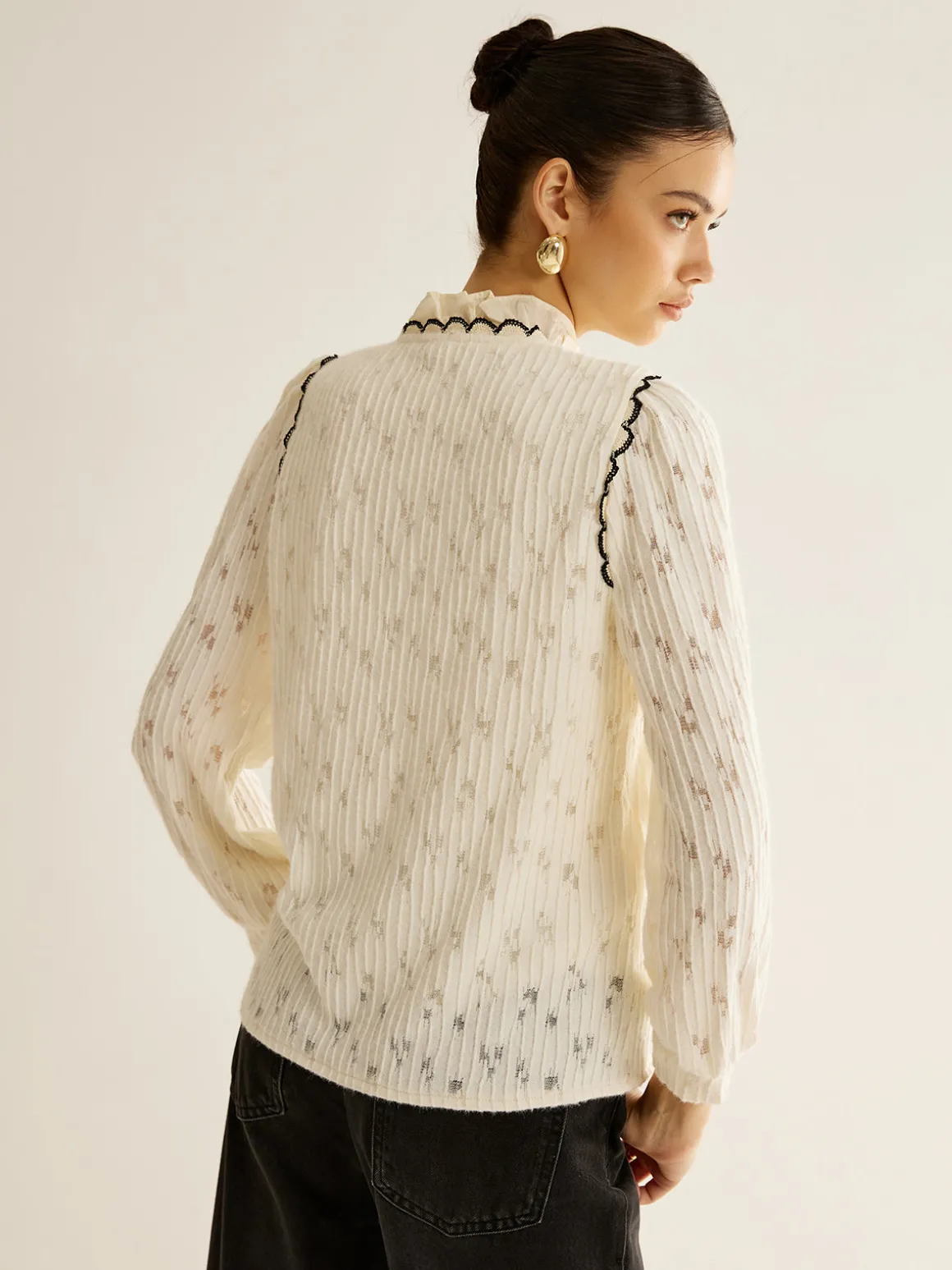 Elegant Lettuce Trim Button Shirt