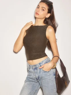 Elegant Purl Crop Tank Top