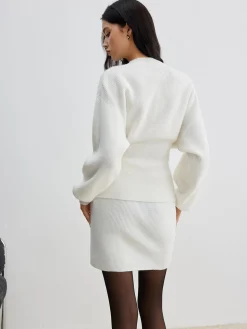 Elegant Ribbed Sweater Mini Skirt