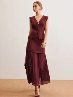 Elegant Sleeveless Panel Skirt Set