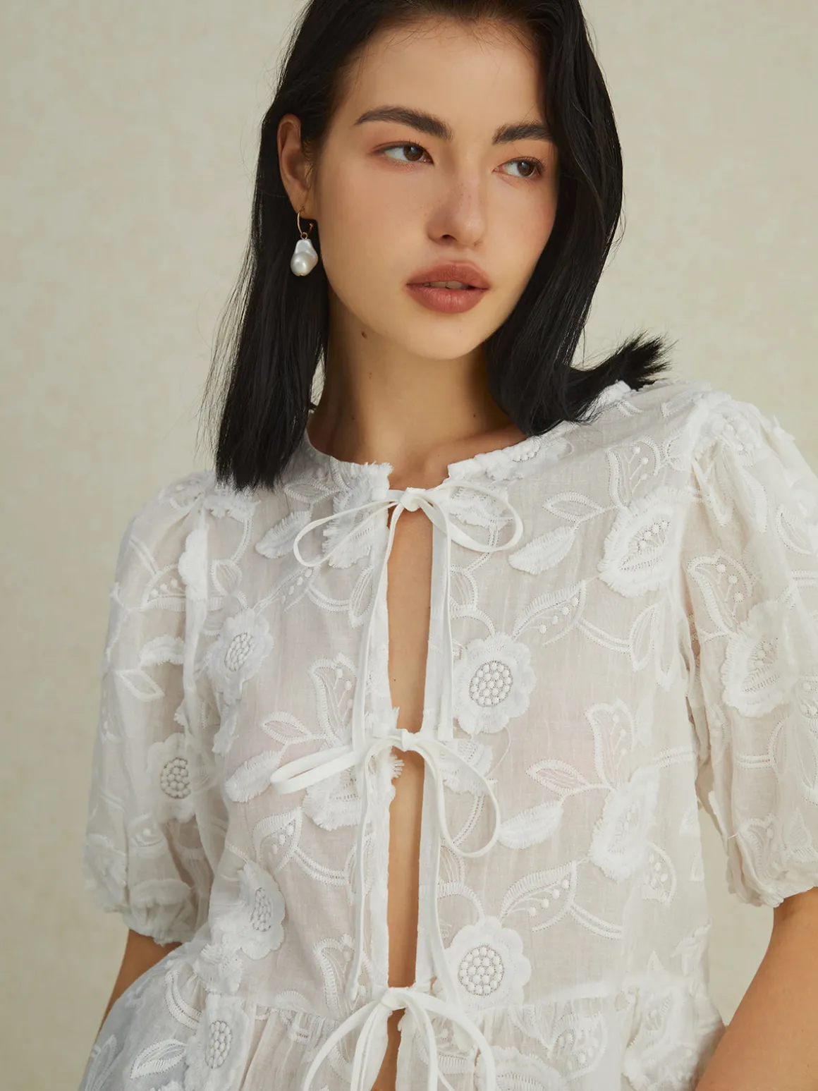 Floral Knotted Puff Sleeve Shirt