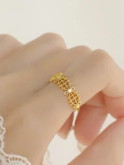 French Hollow Rhinestone Crown Ring